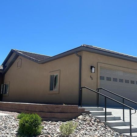 Townhome Modern Pueblo Extérieur photo